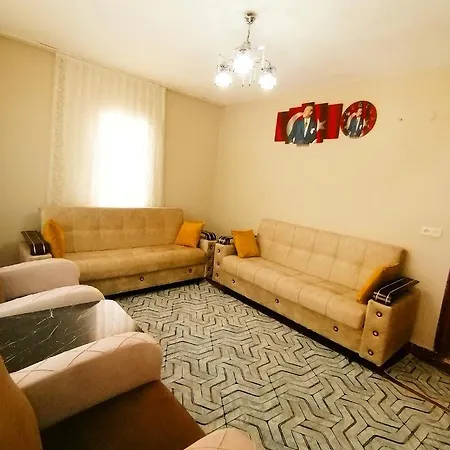 شقة Forever Apart كاس